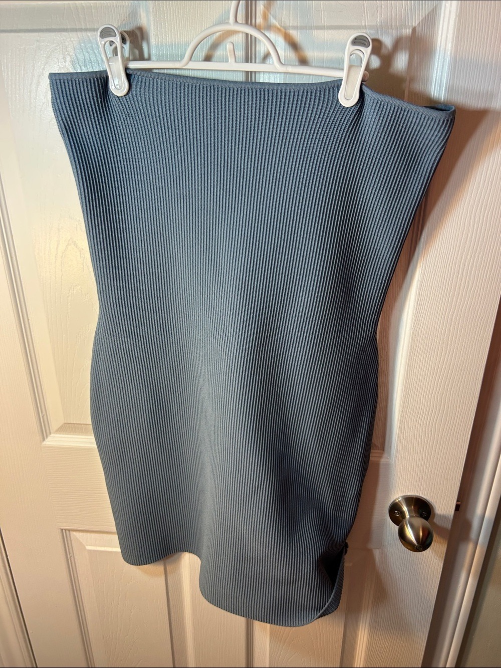 Babaton Sculpt Knit Tube Dress in blue size XL strapless bodycon new - Picture 2 of 6